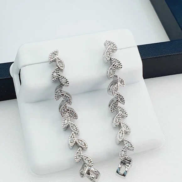 925 Sterling Silver Cubic Zirconia Earrings, UU1P6A6120